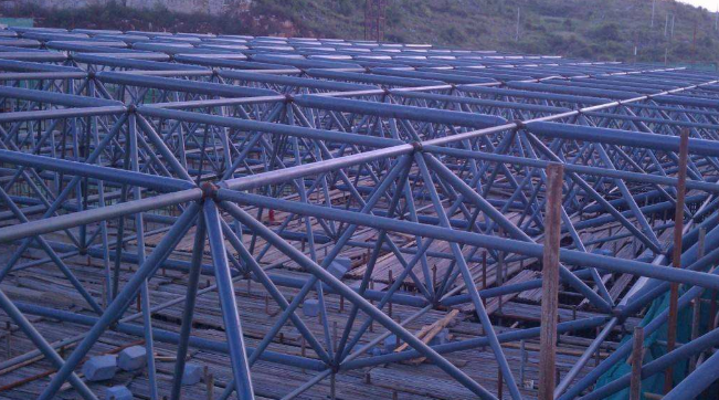 松江概述网架加工中对钢材的质量的过细恳求